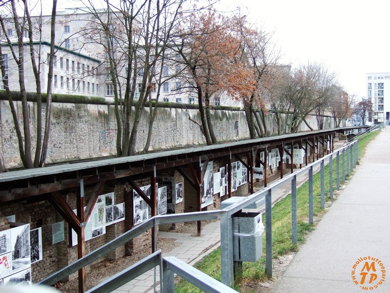 Geschichtsmeile Wilhelmstraße/Topographie des Terrors